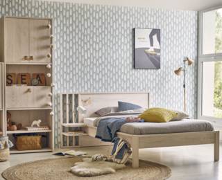 Lodge bed